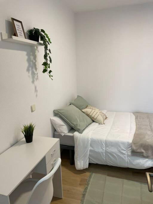 Juan Pantoja, Apartamento Para 2 En Metro Alvarado Μαδρίτη Εξωτερικό φωτογραφία